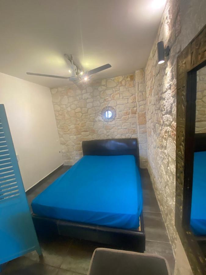 Frenki Apartment By The Sea Siviri Dış mekan fotoğraf